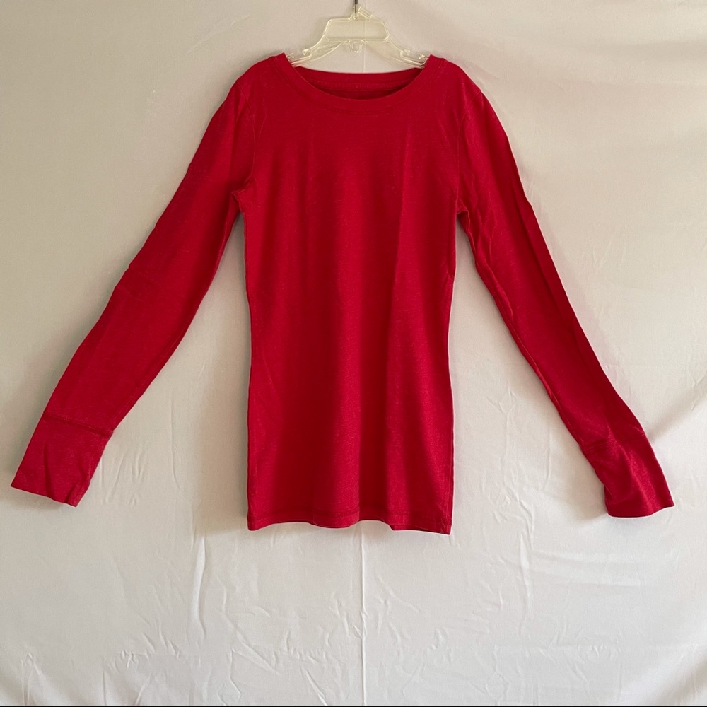 Red long sleeve tee
